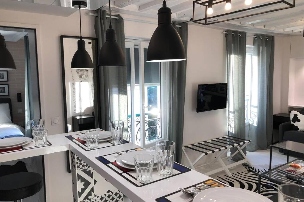 Appartement Rousselet Quartier Bon Marche Paris Viieme Kültér fotó